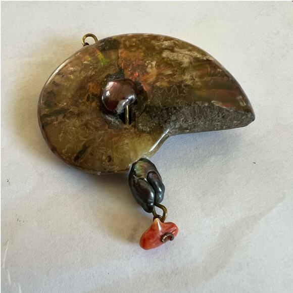 2.5" Rainbow Ammonite Fossil Shell Pendant w/ Natural Black & Red Pearl Accents - Picture 5 of 5